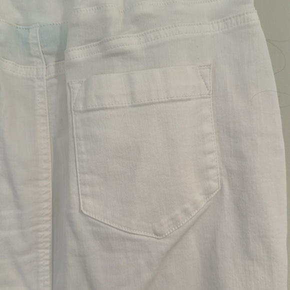 Blue Illusion White skirt.  XS. - Picture 5 of 8